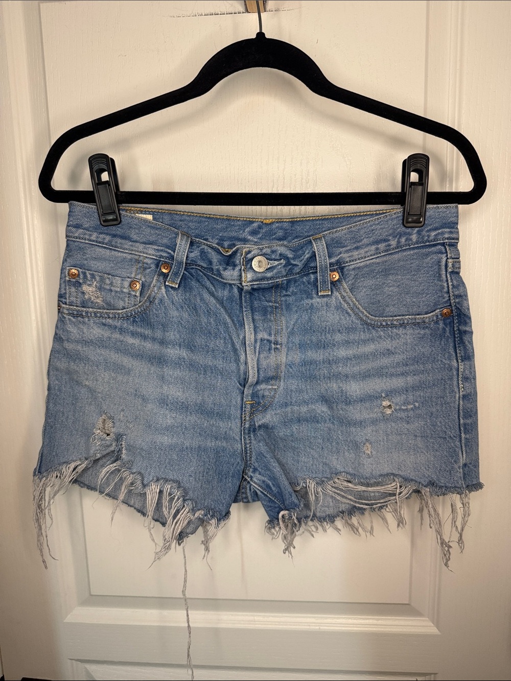 Levi's Premium 591 Light Wash Distressed Frayed Denim Shorts